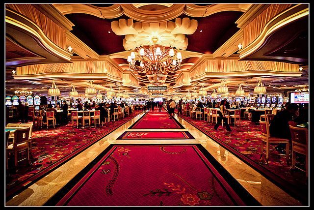 Harrahs Casino آن لائن کیسینو میں اصل گیمز